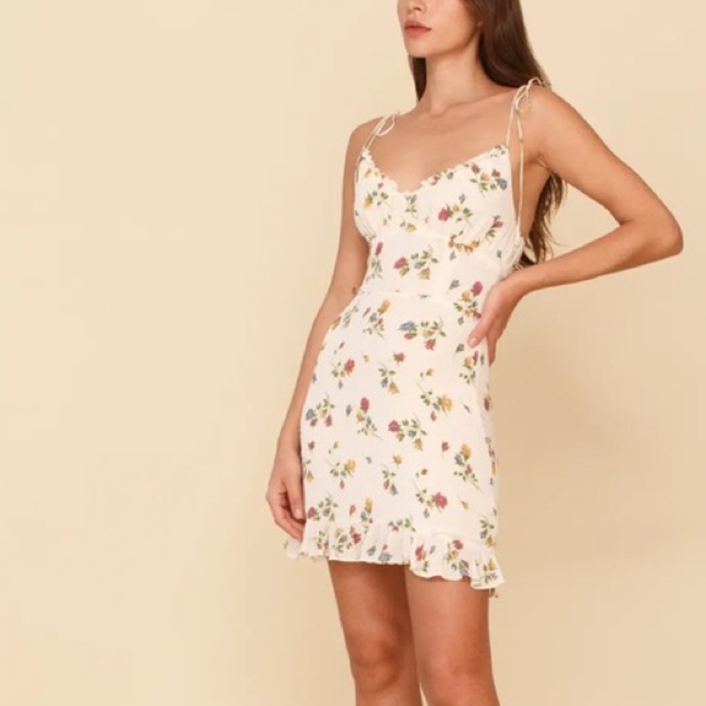 NWOT Sold out Esther dress by Reformation in Noemi floral print